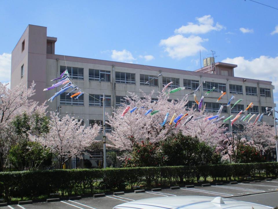 高槻市立玉川小学校